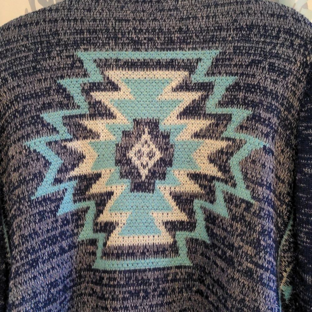 2 for $20 Love on a Hanger Blue Aztec Print Shawl Scarf Hem Sweater Sz S - Picture 5 of 11